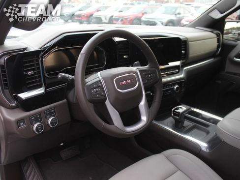 Certified 2025 GMC Sierra 1500 SLT w/ SLT Premium Plus Package image 13