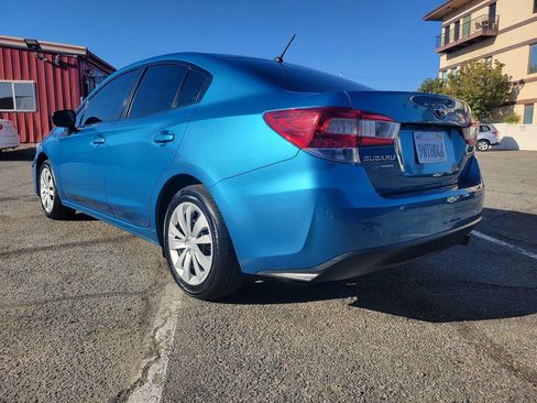 Used 2018 Subaru Impreza 2.0i image 3
