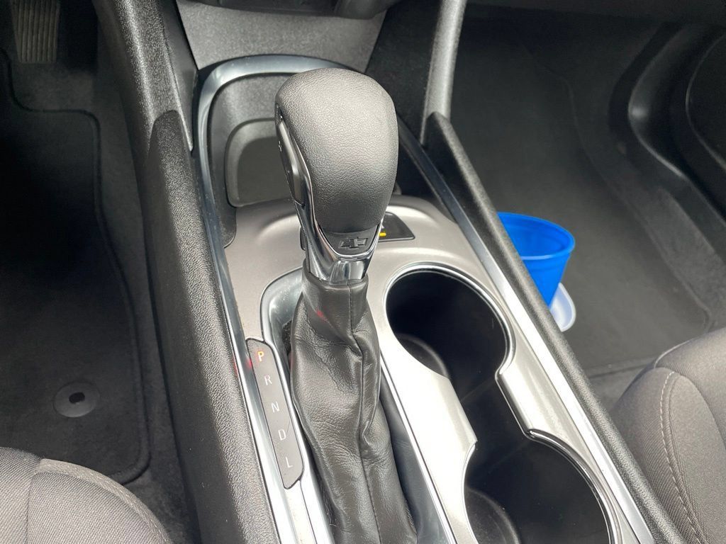 Used 2024 Chevrolet Malibu LT FWD image 15