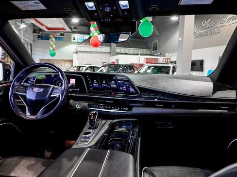 Used 2022 Cadillac Escalade ESV Sport image 33