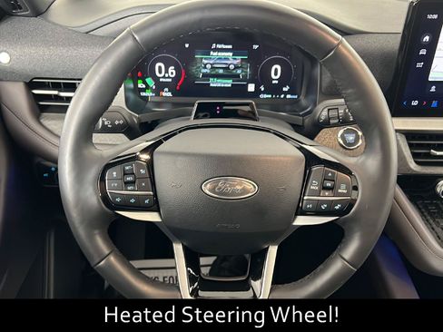 Used 2025 Ford Explorer Platinum w/ Ultimate Package AWD/4WD image 6