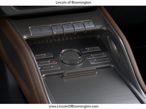 New 2026 Lincoln Nautilus Reserve image 18