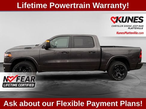 Used 2025 RAM 1500 Big Horn AWD/4WD image 5