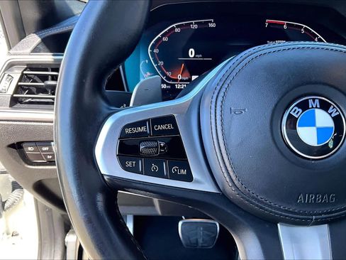 Used 2022 BMW 330i Sedan w/ M Sport Package image 21