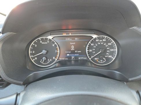 Used 2023 Nissan Altima 2.5 SV image 13