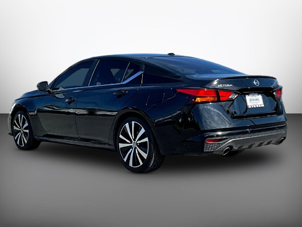 Used 2020 Nissan Altima 2.5 SR FWD image 4