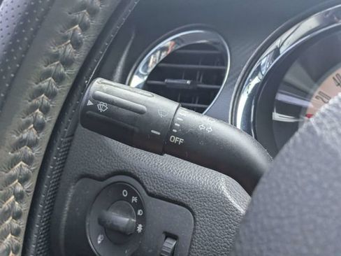 Used 2011 Ford Mustang GT Premium w/ Electronics Pkg RWD image 25