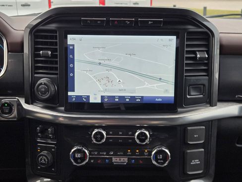 Used 2021 Ford F150 Lariat w/ Equipment Group 502A High AWD/4WD image 17