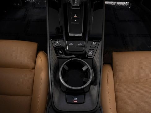 Certified 2026 Porsche 911 Targa 4 GTS AWD/4WD image 37