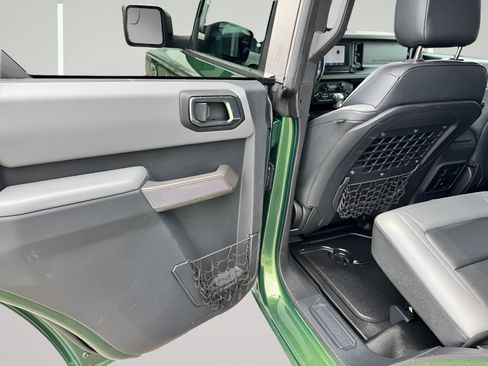 Used 2023 Ford Bronco Black Diamond AWD/4WD image 16