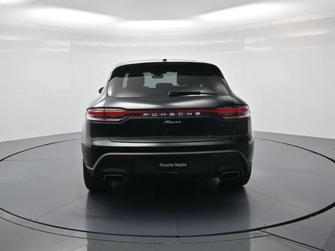 Certified 2026 Porsche Macan AWD/4WD image 29
