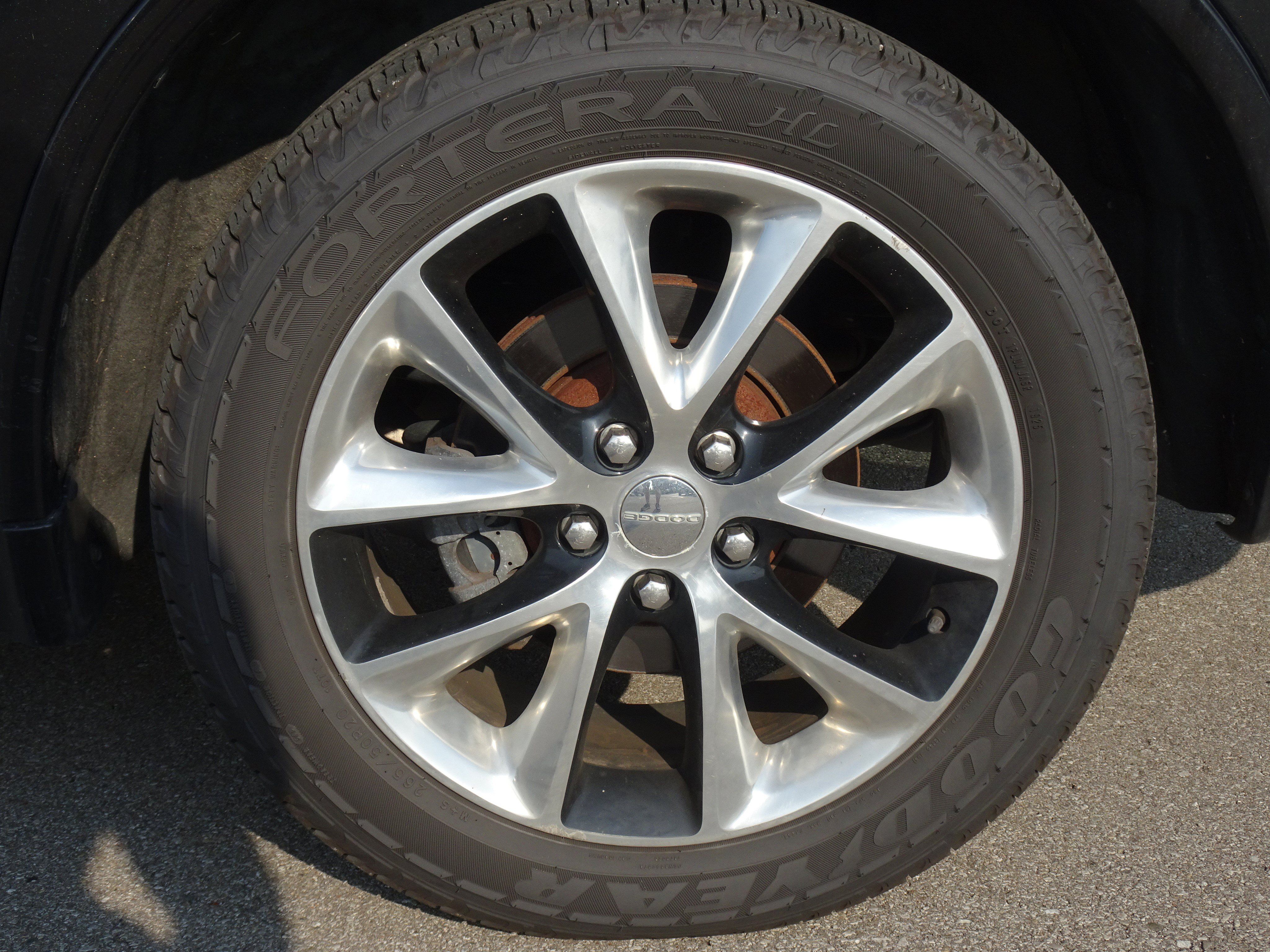 Used 2014 Dodge Durango R/T w/ Premium Nappa Leather Group AWD/4WD image 10
