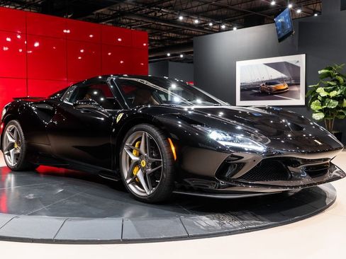 Certified 2022 Ferrari F8 Tributo image 45