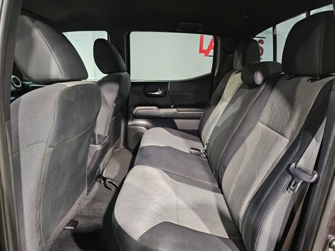 Used 2021 Toyota Tacoma TRD Sport RWD image 34