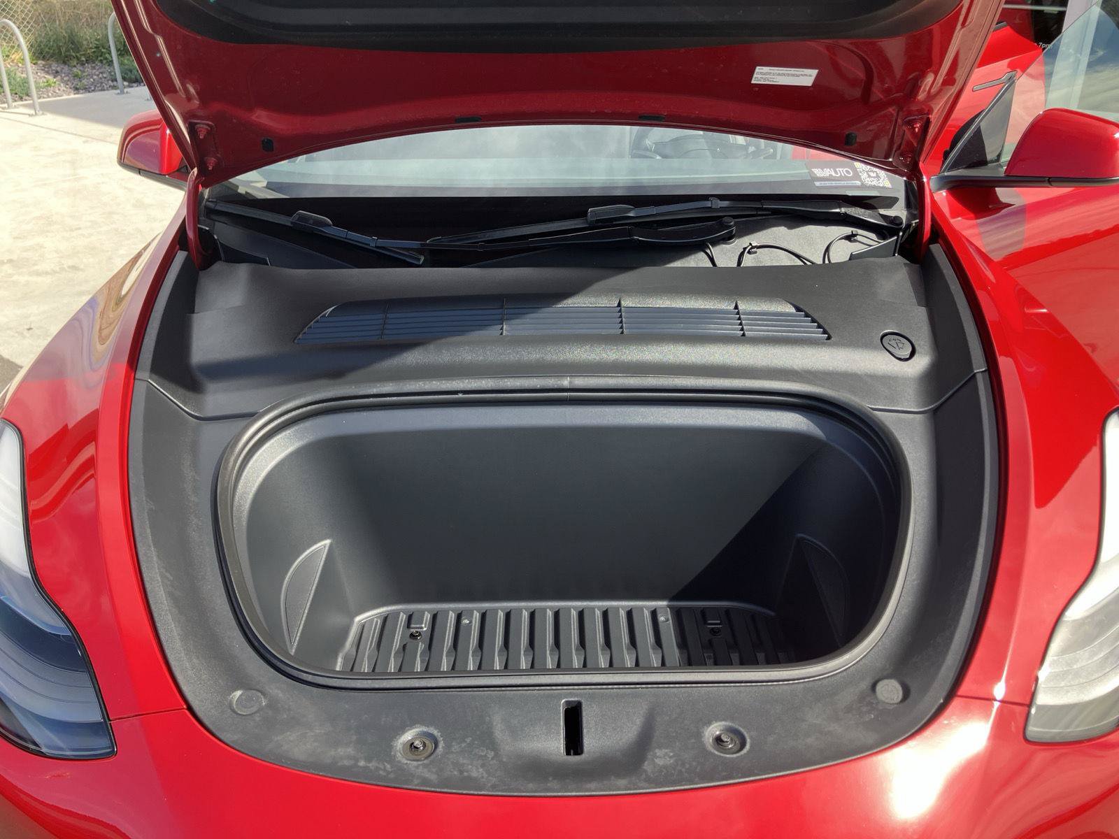 Used 2023 Tesla Model Y Long Range AWD/4WD image 26