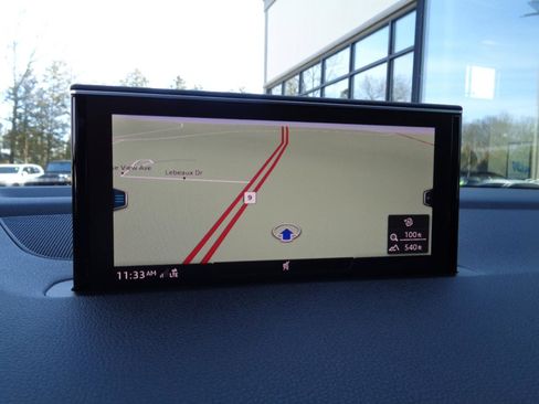 Used 2017 Audi Q7 3.0T Premium Plus image 12