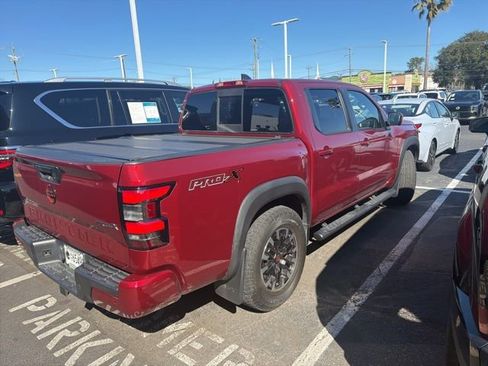 Used 2022 Nissan Frontier Pro-X image 3