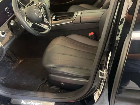 Used 2024 Mercedes-Benz E 350 4MATIC Sedan image 4