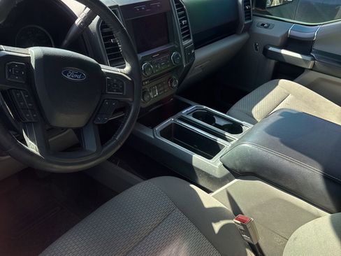 Used 2018 Ford F150 XLT w/ Equipment Group 302A Luxury image 5