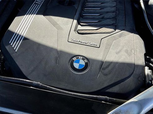 Used 2022 BMW X5 xDrive40i w/ Premium Package image 34