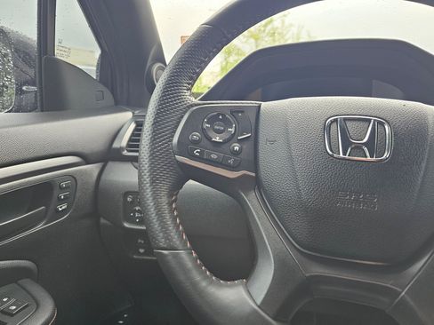 Used 2023 Honda Passport TrailSport image 35