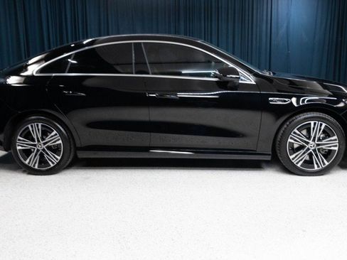 New 2027 Mercedes-Benz CLA 220 image 4