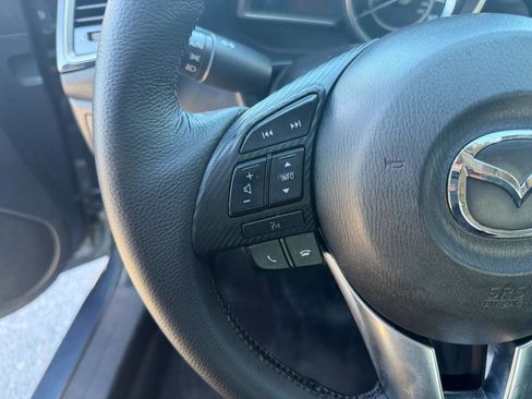 Used 2016 MAZDA MAZDA3 i Sport w/ Preferred Equipment Package image 18