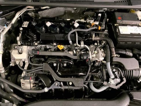 Used 2024 Toyota Corolla LE FWD image 33