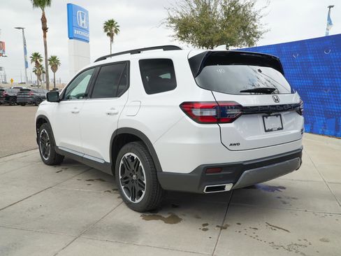 New 2026 Honda Pilot image 9