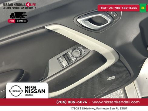 Used 2018 Chevrolet Camaro LT image 17