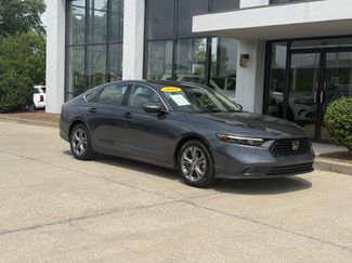 Used 2024 Honda Accord EX video 2
