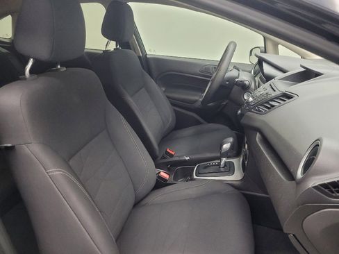 Used 2019 Ford Fiesta SE image 21