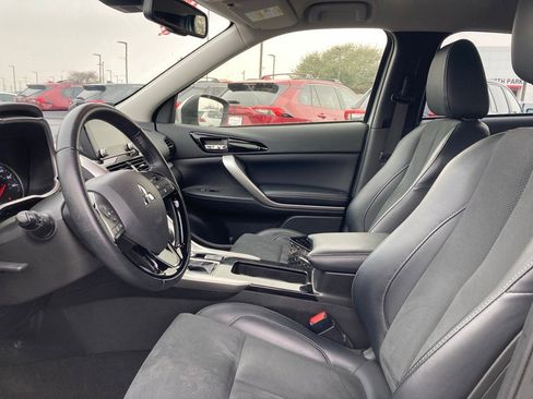 Used 2024 Mitsubishi Eclipse Cross SE image 8