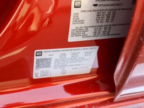 Used 2024 GMC Sierra 1500 SLT AWD/4WD image 30