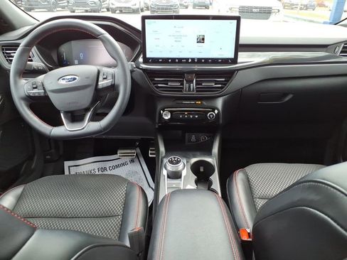 Used 2024 Ford Escape ST-Line w/ Tech Pack #1 AWD/4WD image 12