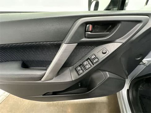 Used 2018 Subaru Forester 2.5i Premium w/ Kicker Audio Upgrade Package image 17