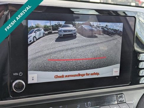 Used 2025 Toyota Camry LE FWD image 25