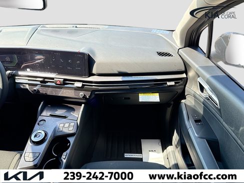 New 2026 Kia Sportage LX image 17