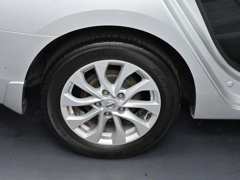 Used 2019 Nissan Sentra SV FWD image 32