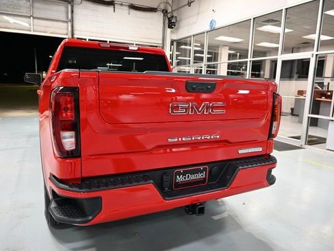 New 2026 GMC Sierra 1500 Elevation image 6