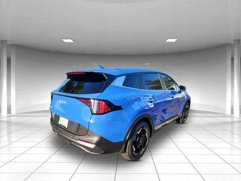 New 2026 Kia Sportage EX image 3