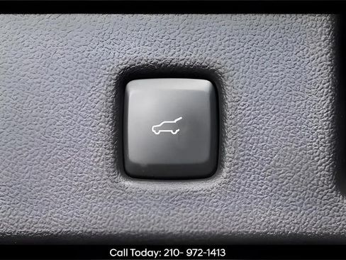 Used 2021 Ford Escape SEL FWD image 25