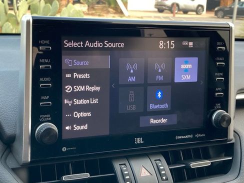 Used 2022 Toyota RAV4 Limited image 19