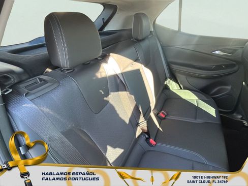 Used 2022 Buick Encore GX Select image 32