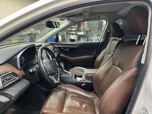 Used 2022 Subaru Outback Touring image 15