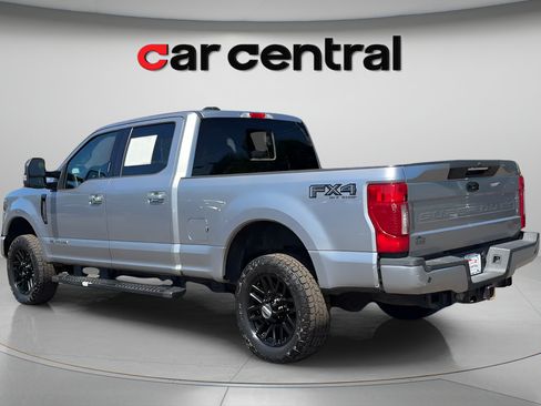 Used 2020 Ford F350 Lariat AWD/4WD image 3