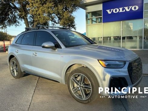 Used 2023 Audi Q5 e Prestige w/ Prestige Package image 1