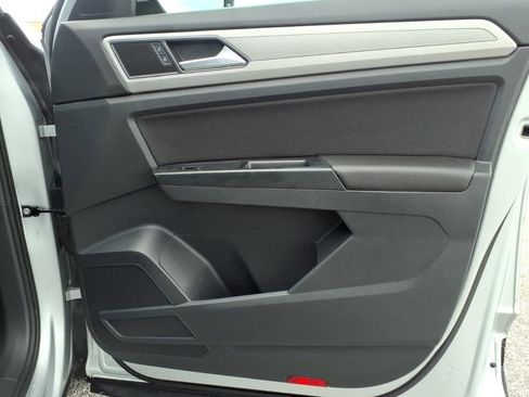 Used 2019 Volkswagen Atlas S FWD image 14