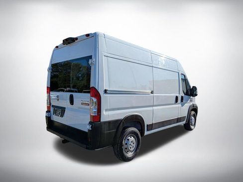 Used 2022 RAM ProMaster 2500 image 4