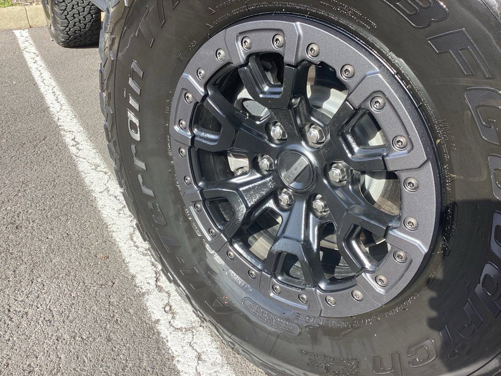 Used 2025 Ford Bronco Raptor w/ Interior Carbon Fiber Pack AWD/4WD image 6